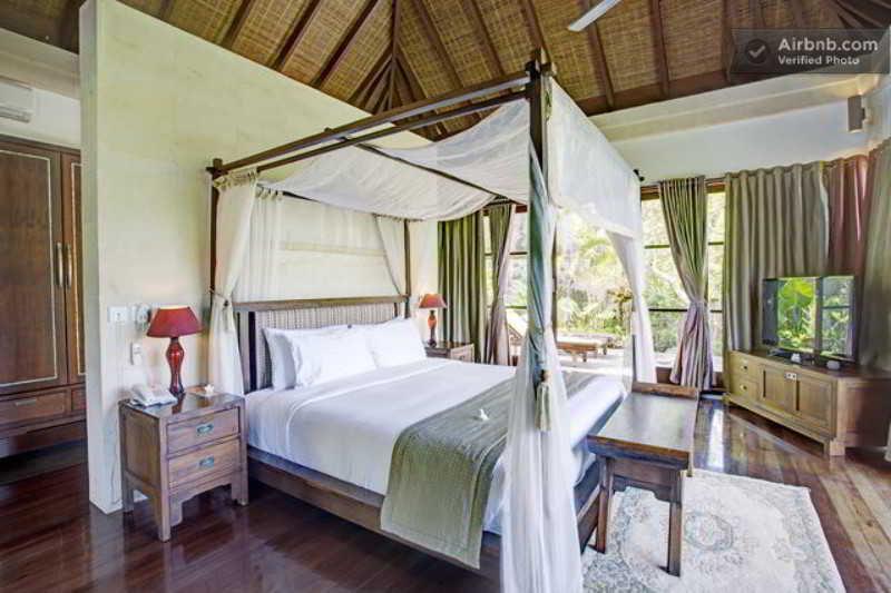 Villa Jalak Bali Jimbaran  Exterior photo